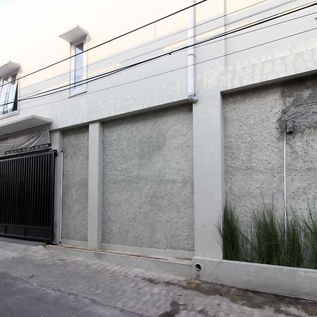近中爪哇日惹国家发展大学红门酒店2号 Maguwo 外观 照片